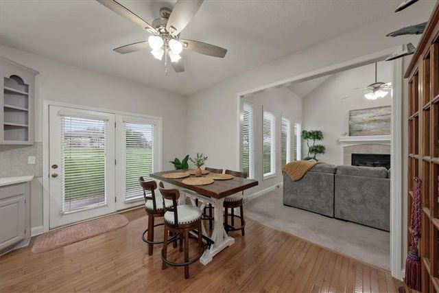 4532 SW Gull Point Drive, Lee's Summit, MO 64082