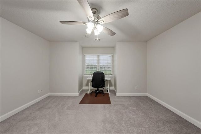 4532 SW Gull Point Drive, Lee's Summit, MO 64082