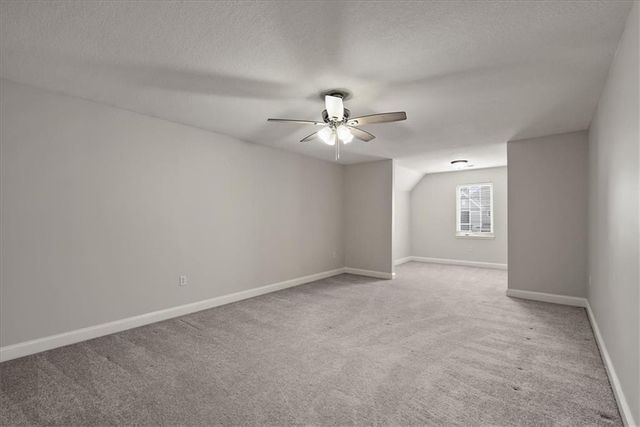 4532 SW Gull Point Drive, Lee's Summit, MO 64082