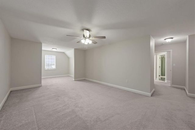 4532 SW Gull Point Drive, Lee's Summit, MO 64082