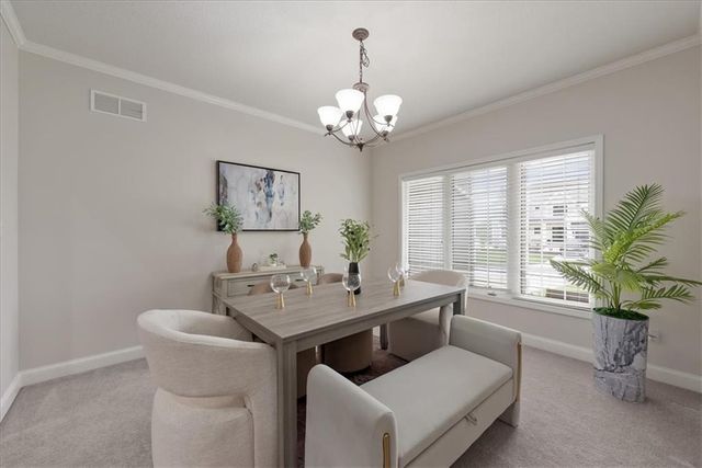 4532 SW Gull Point Drive, Lee's Summit, MO 64082