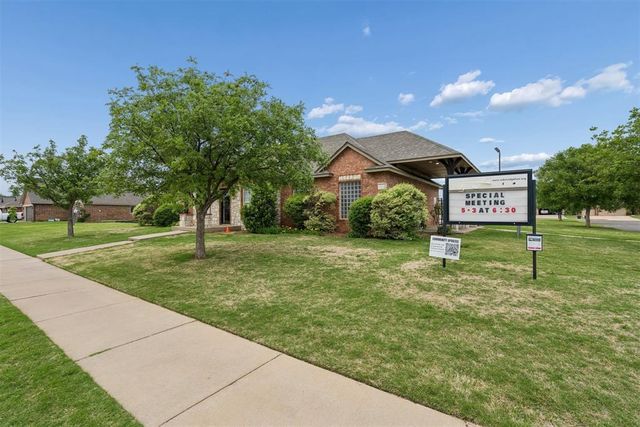15308 Blue Jay Drive, Edmond, OK 73013