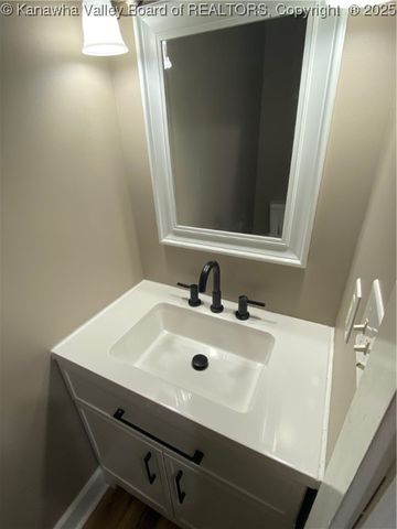 1911 Evergreen Road, Fraziers Bottom, WV 25082