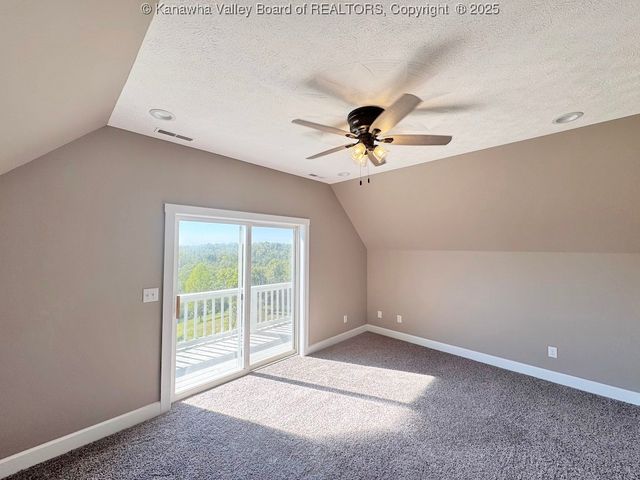 1911 Evergreen Road, Fraziers Bottom, WV 25082