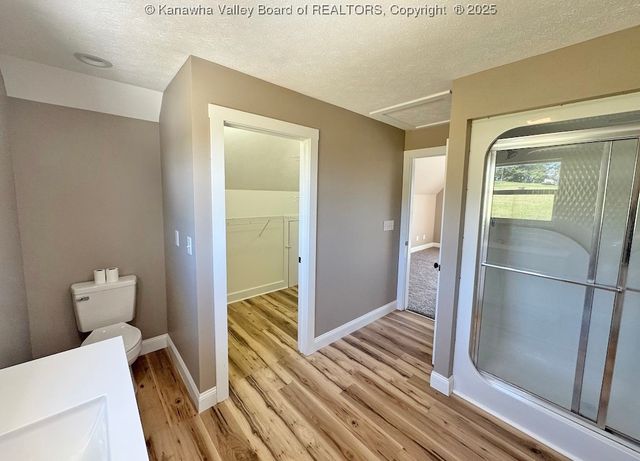 1911 Evergreen Road, Fraziers Bottom, WV 25082