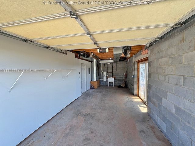 1911 Evergreen Road, Fraziers Bottom, WV 25082