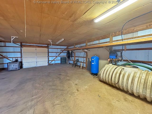 1911 Evergreen Road, Fraziers Bottom, WV 25082