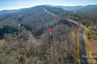 9999 Mayfly Lane 106, Horse Shoe, NC 28742