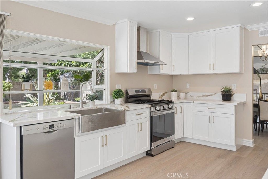 Image 14 of property listing at 18433 Santa Belinda, Fountain Valley, CA 92708