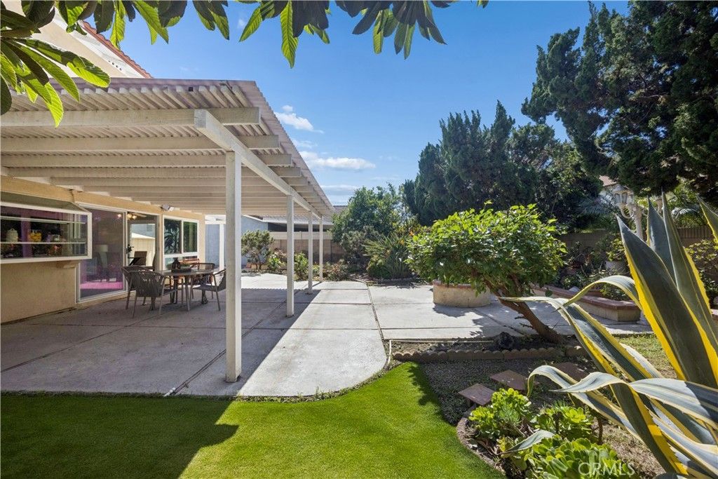 Image 45 of property listing at 18433 Santa Belinda, Fountain Valley, CA 92708