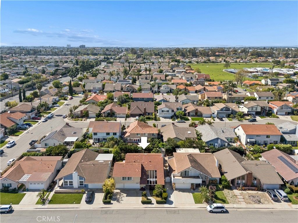 Image 54 of property listing at 18433 Santa Belinda, Fountain Valley, CA 92708