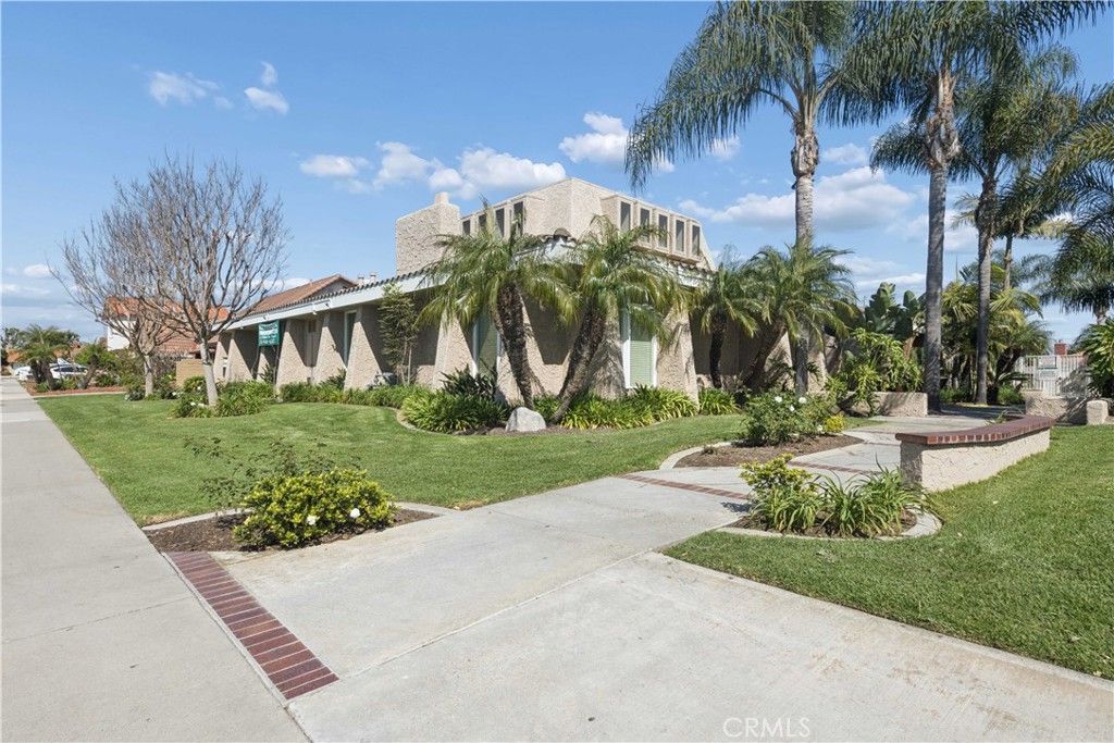 Image 57 of property listing at 18433 Santa Belinda, Fountain Valley, CA 92708