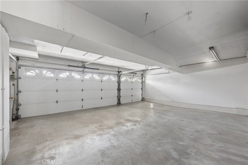 Image 8 of property listing at 18433 Santa Belinda, Fountain Valley, CA 92708