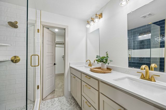 10060 San Lorenzo Drive, Dallas, TX 75228