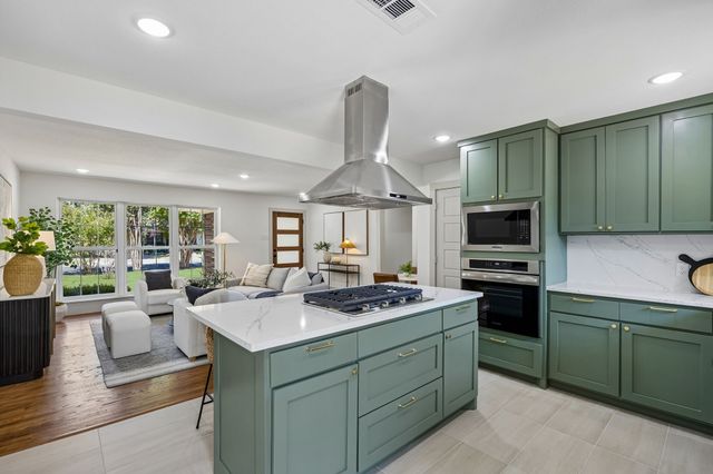 10060 San Lorenzo Drive, Dallas, TX 75228