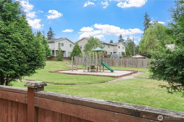 15421 12th Avenue W, Lynnwood, WA 98087