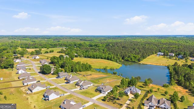 133 Alexander Lakes Drive, Eatonton, GA 31024