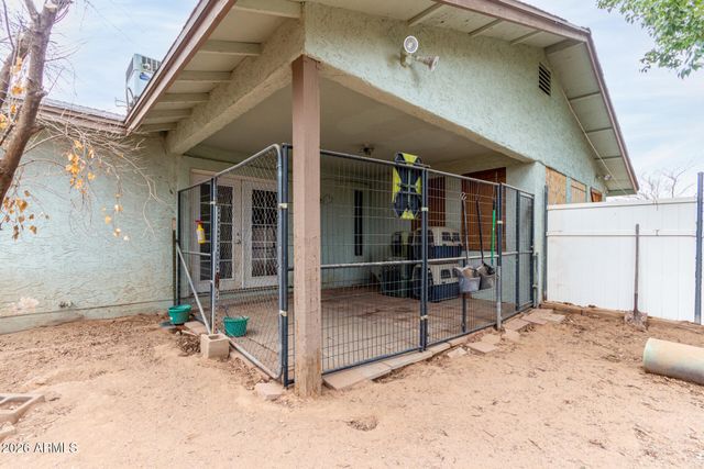 35011 N 3RD Street, Phoenix, AZ 85086