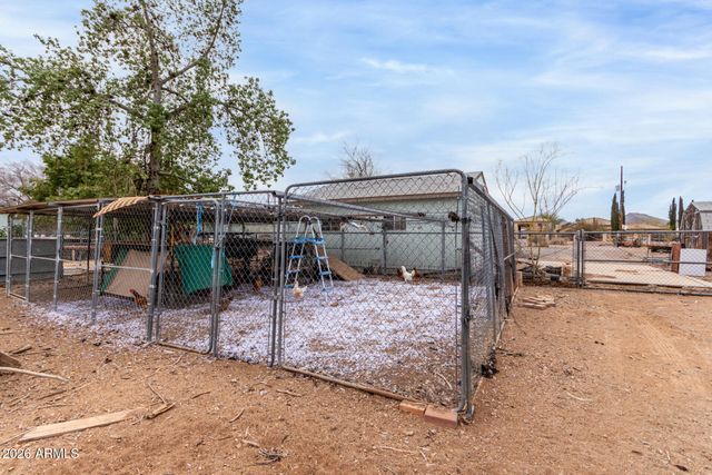 35011 N 3RD Street, Phoenix, AZ 85086