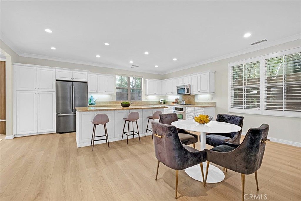 231 Mantle, Irvine, CA 92618 — photo 2