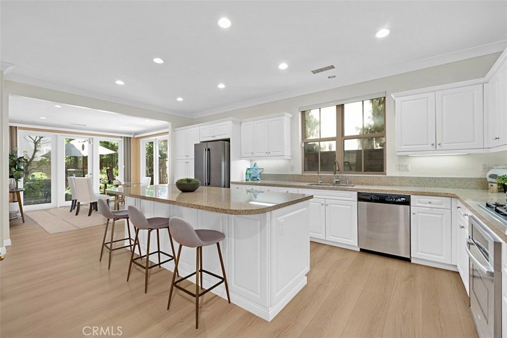 231 Mantle, Irvine, CA 92618 — photo 3