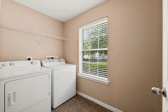 3906 Falvel Shadow Creek Drive, Spring, TX 77388