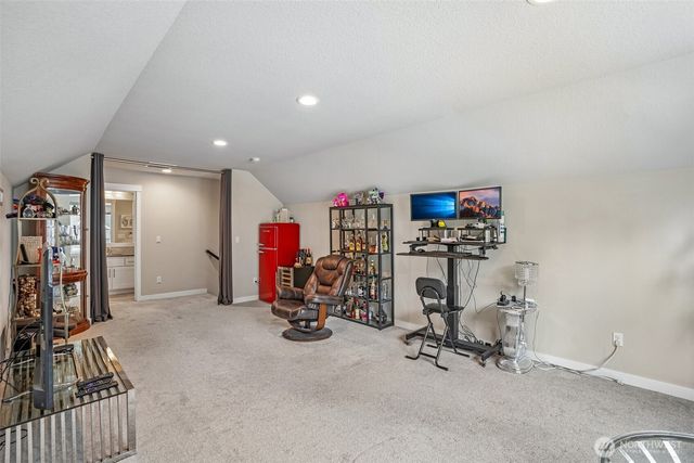 7600 NE 176th Avenue, Vancouver, WA 98682