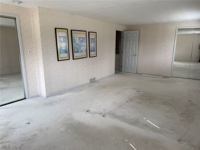 26958 Hyannisport Drive, North Olmsted, OH 44070