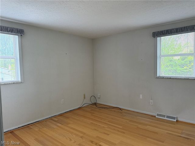 26958 Hyannisport Drive, North Olmsted, OH 44070
