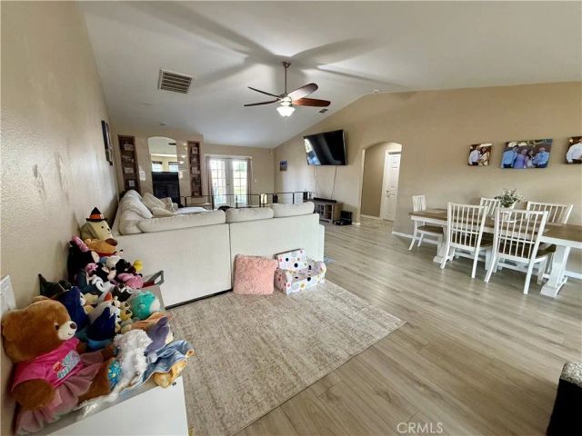 9725 Susan Avenue, California City, CA 93505