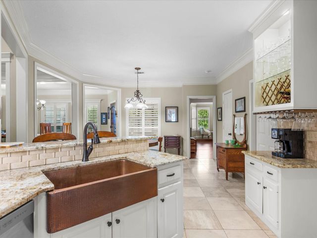 184 Springs Edge Drive, Conroe, TX 77356