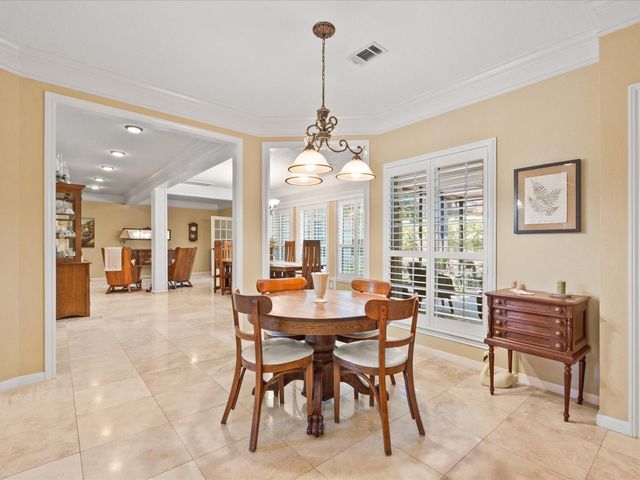 184 Springs Edge Drive, Conroe, TX 77356