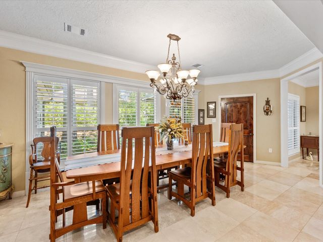 184 Springs Edge Drive, Conroe, TX 77356