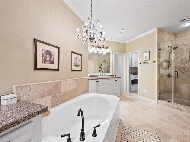 184 Springs Edge Drive, Conroe, TX 77356