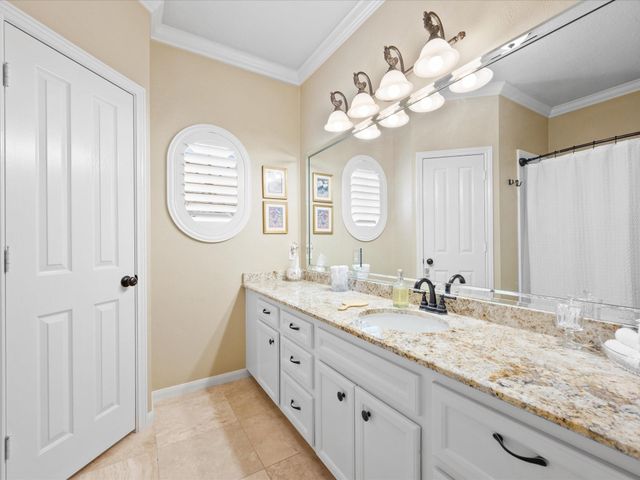 184 Springs Edge Drive, Conroe, TX 77356
