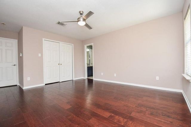 16522 Champions Cove Circle, Spring, TX 77379