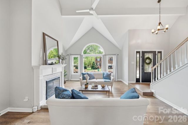 10218 Rougemont Lane, Charlotte, NC 28277