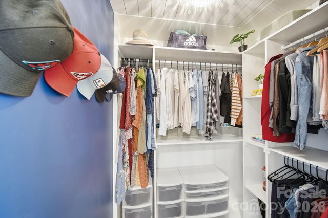 10218 Rougemont Lane, Charlotte, NC 28277