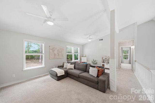 10218 Rougemont Lane, Charlotte, NC 28277