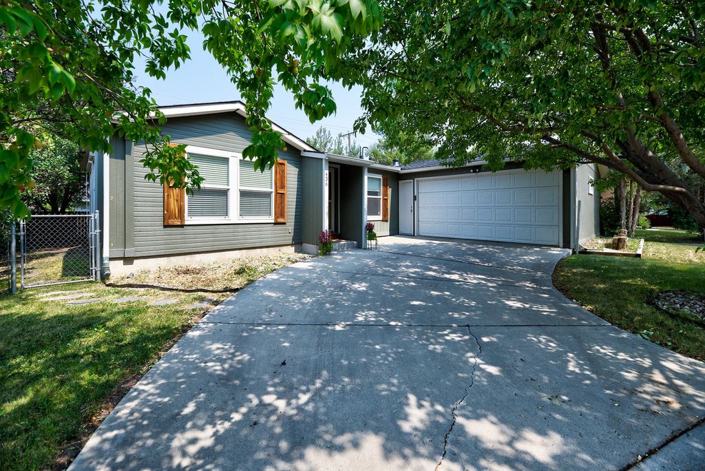 436 Barney Street, Helena, MT 59602 photo 2