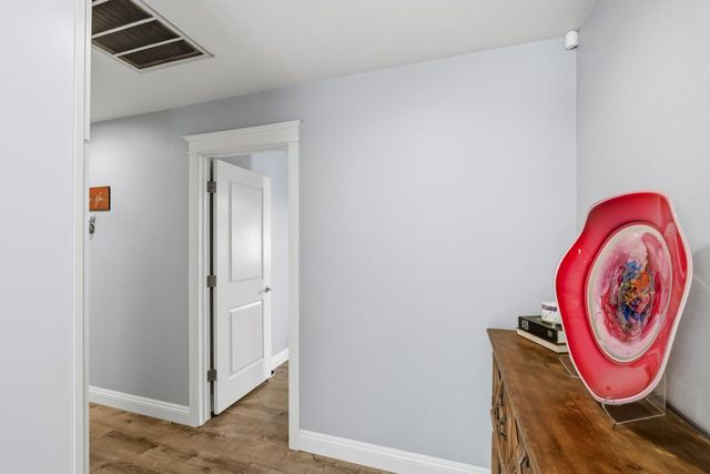 3418 Sweet Pea Way, Sacramento, CA 95833