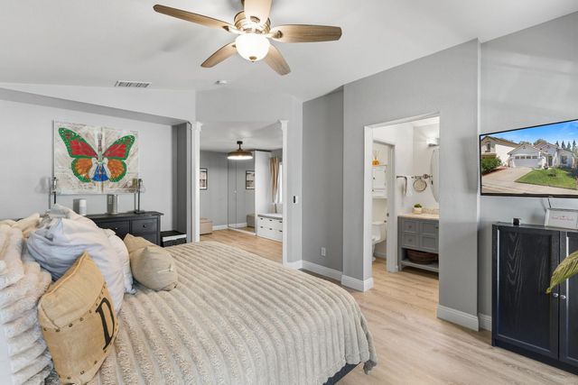 3418 Sweet Pea Way, Sacramento, CA 95833