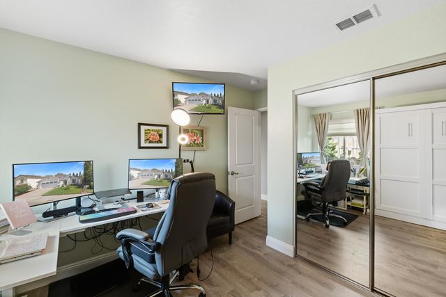 3418 Sweet Pea Way, Sacramento, CA 95833
