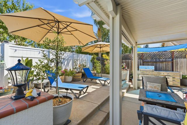 3418 Sweet Pea Way, Sacramento, CA 95833