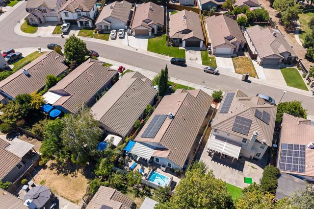 3418 Sweet Pea Way, Sacramento, CA 95833
