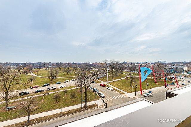 2835 W Division Street 4E, Chicago, IL 60622