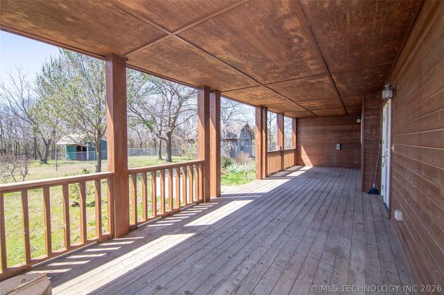 5240 Adams Road, Mounds, OK 74047