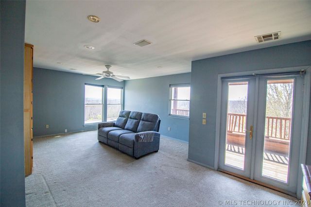 5240 Adams Road, Mounds, OK 74047