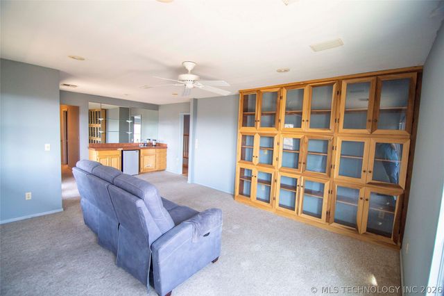 5240 Adams Road, Mounds, OK 74047