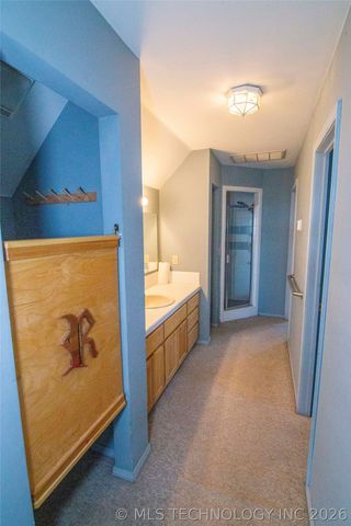 5240 Adams Road, Mounds, OK 74047